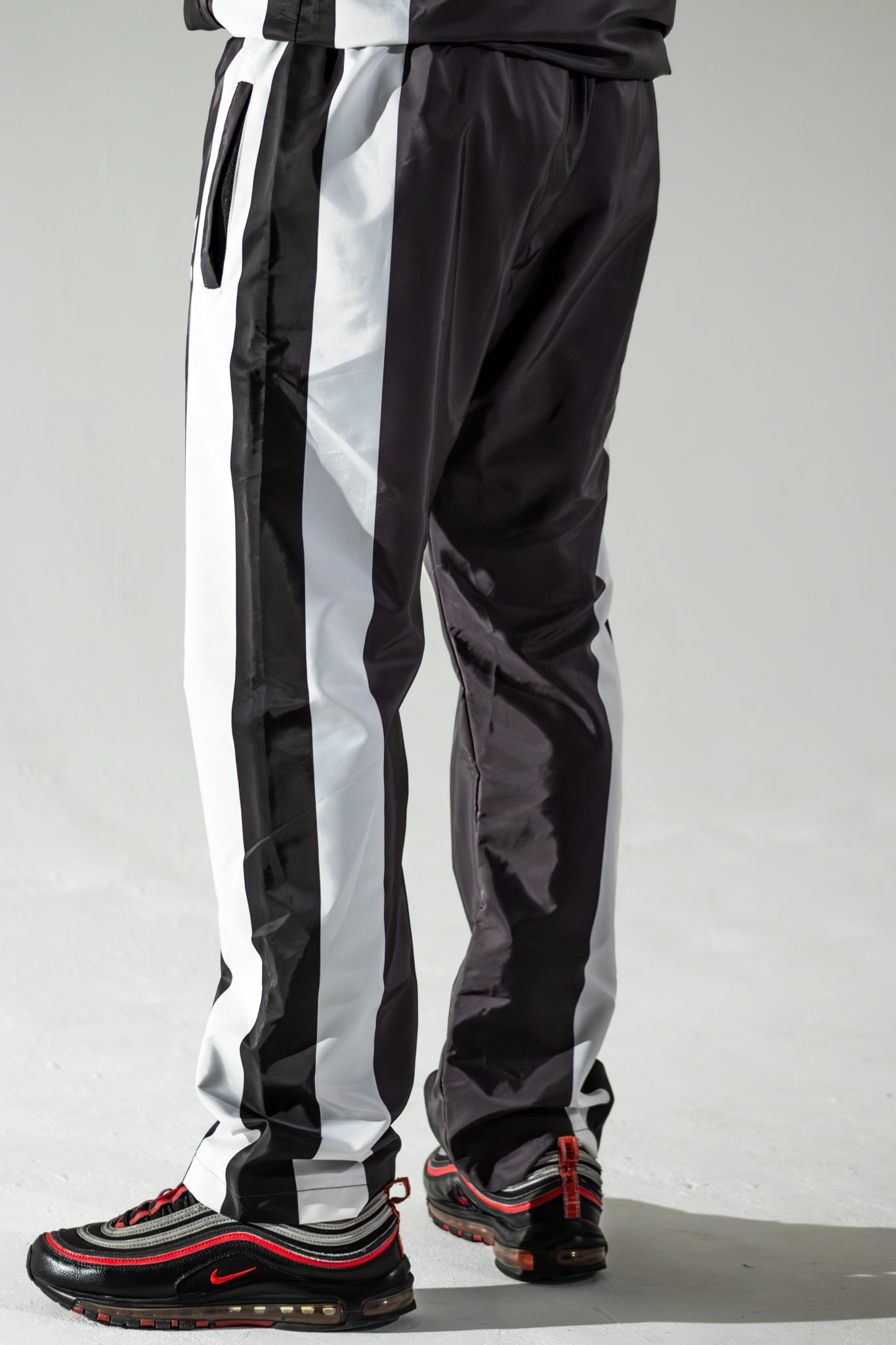 Black Monarch Track Bottom - HUNCHOWAY