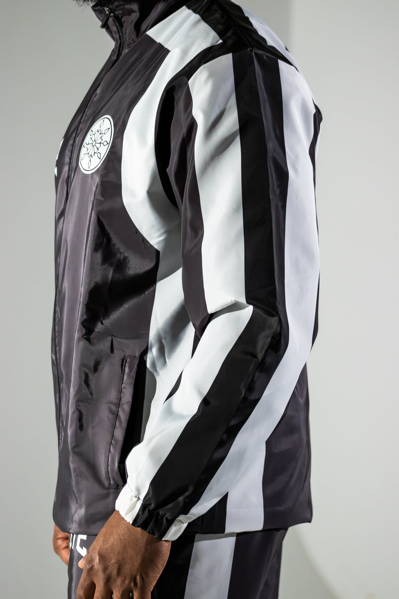 Black Monarch Track Top - HUNCHOWAY