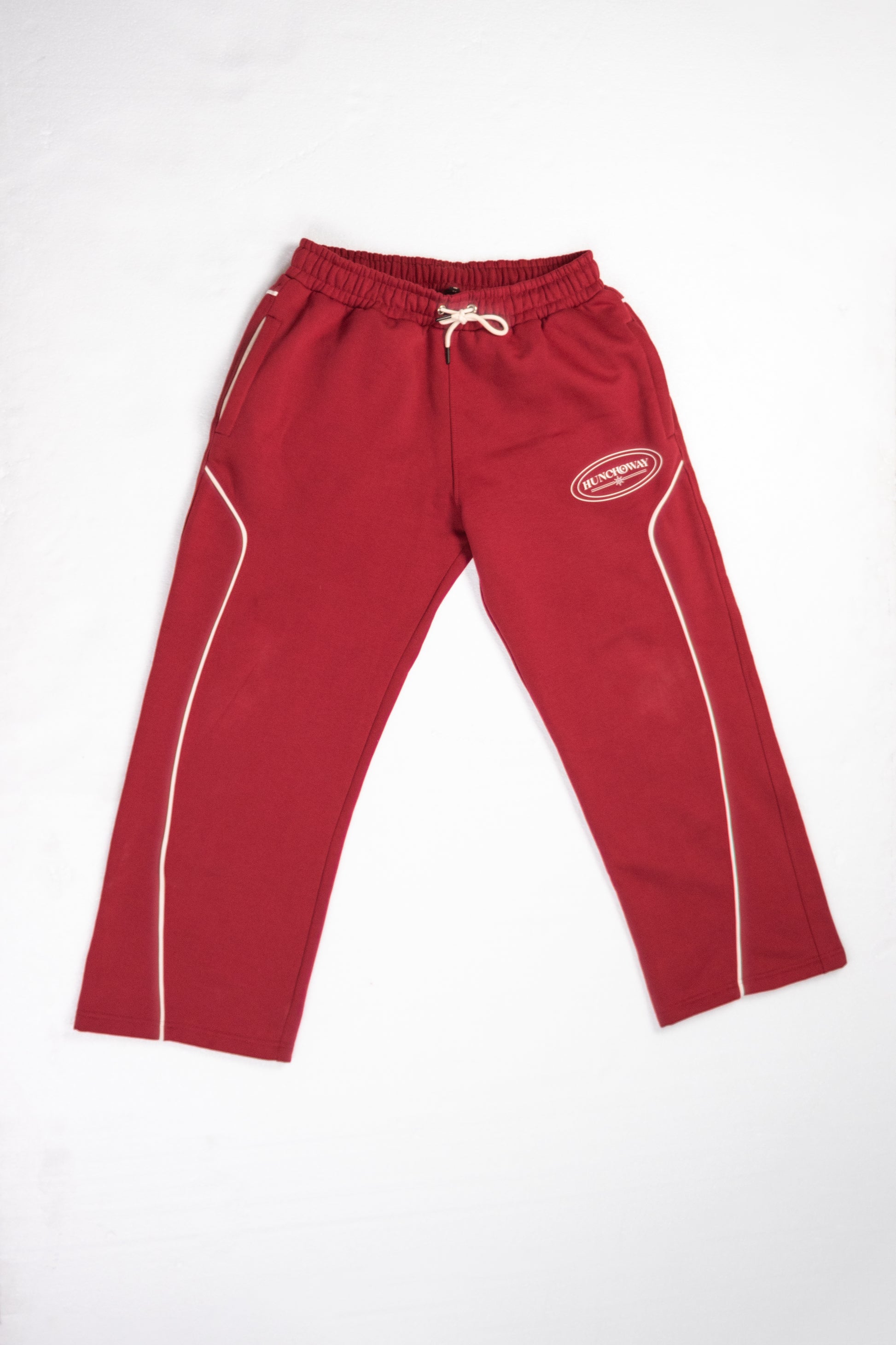 burgundy joggers men