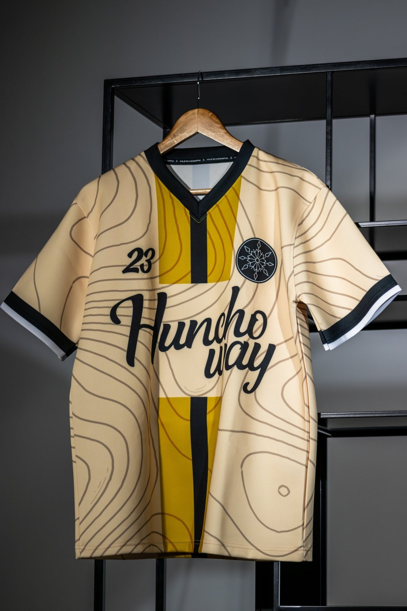 Vantage Beige Jersey Top - HUNCHOWAY